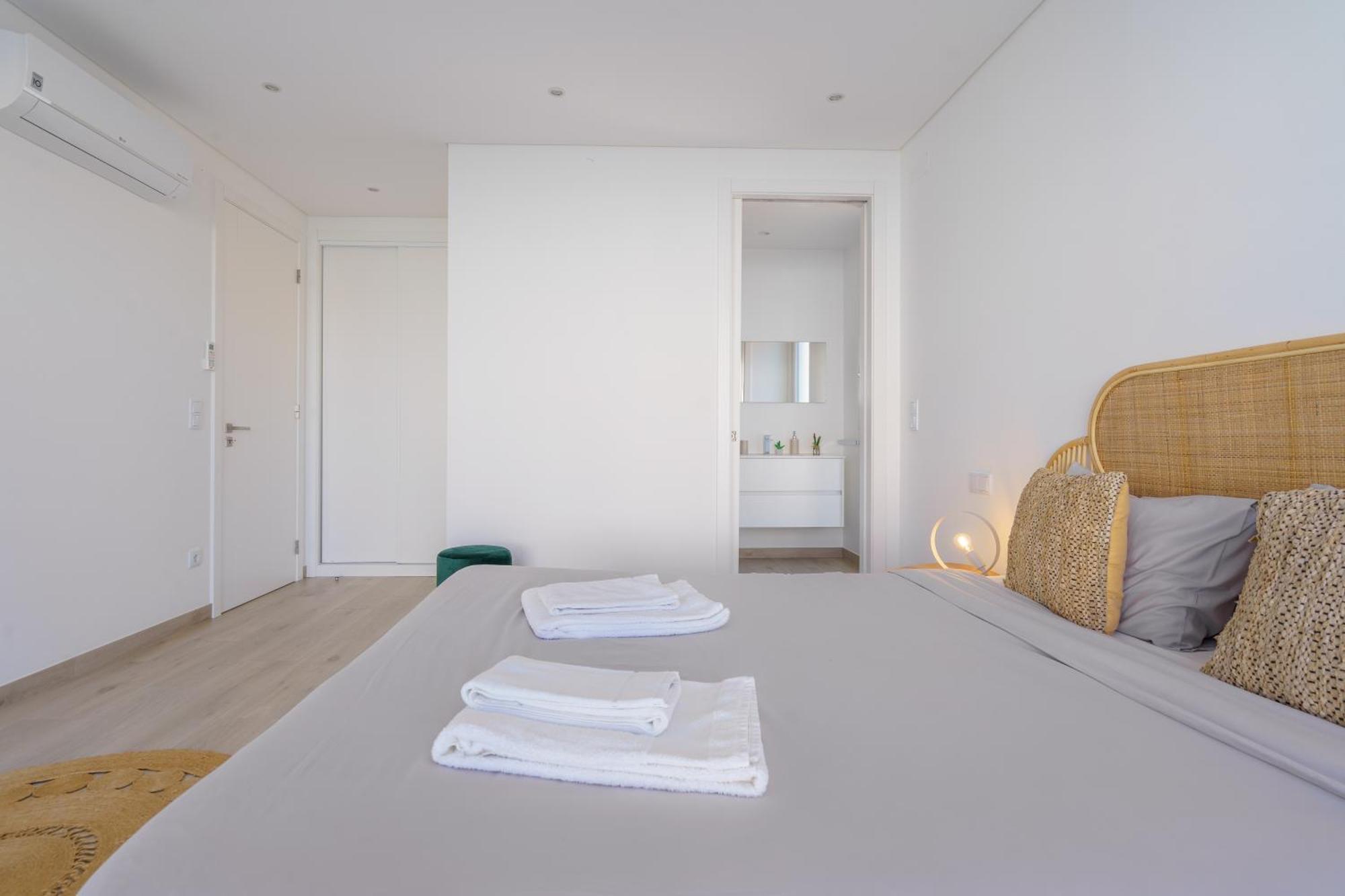 Villa Porto Dinheiro, With Ocean View Casal do Cigano Kültér fotó